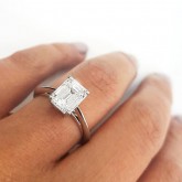 emerald Cut Diamond Engagement Ring 18K white gold 
